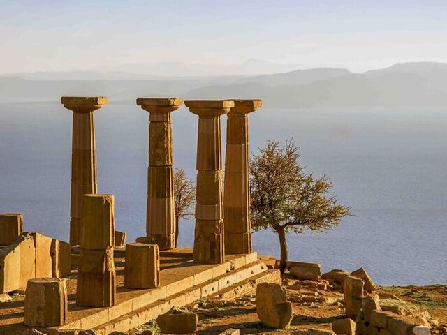 ASSOS BEHRAMKALE ÇANAKKALE ŞEHİTLİK TURU