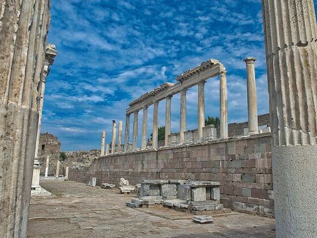 BERGAMA AŞIKLAR ŞELALESİ (GÜNÜBİRLİK)