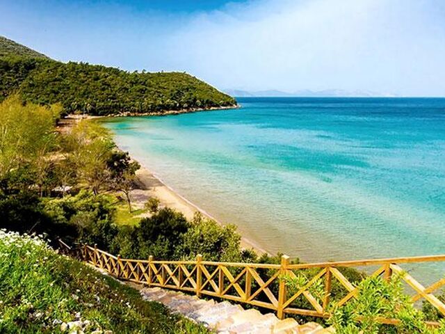 Kuşadası Tekne Turu (GÜNÜBİRLİK)