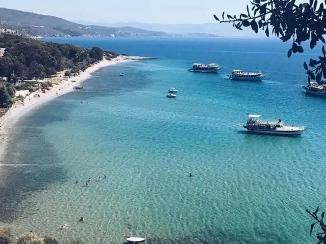 Kuşadası Tekne Turu (GÜNÜBİRLİK)