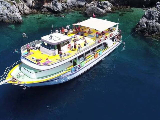 Kuşadası Tekne Turu (GÜNÜBİRLİK)