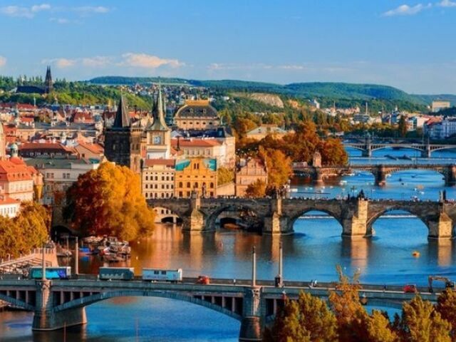 BUDAPEŞTE, VİYANA, PRAG, BRATİSLAVA TURU