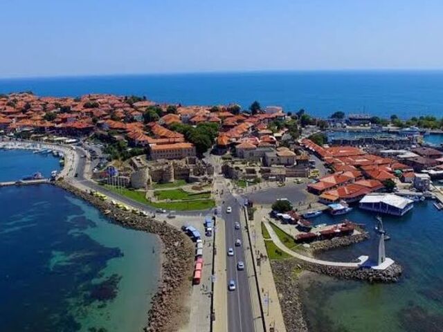 BULGARİSTAN, ROMANYA VE ŞATOLARI TURU